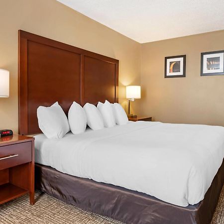 Comfort Inn Msp Airport - Mall Of America Блумингтон Экстерьер фото