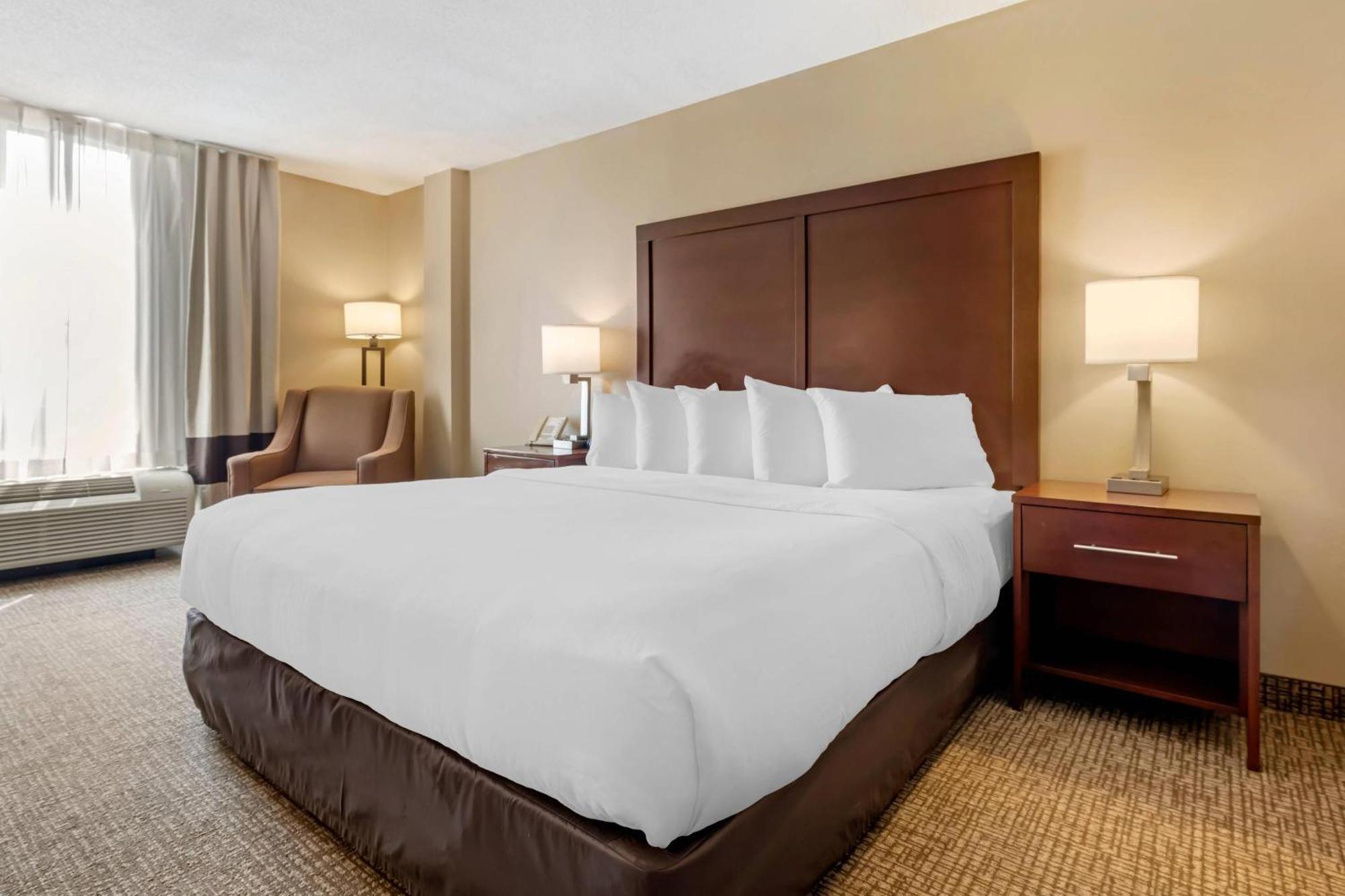 Comfort Inn Msp Airport - Mall Of America Блумингтон Экстерьер фото