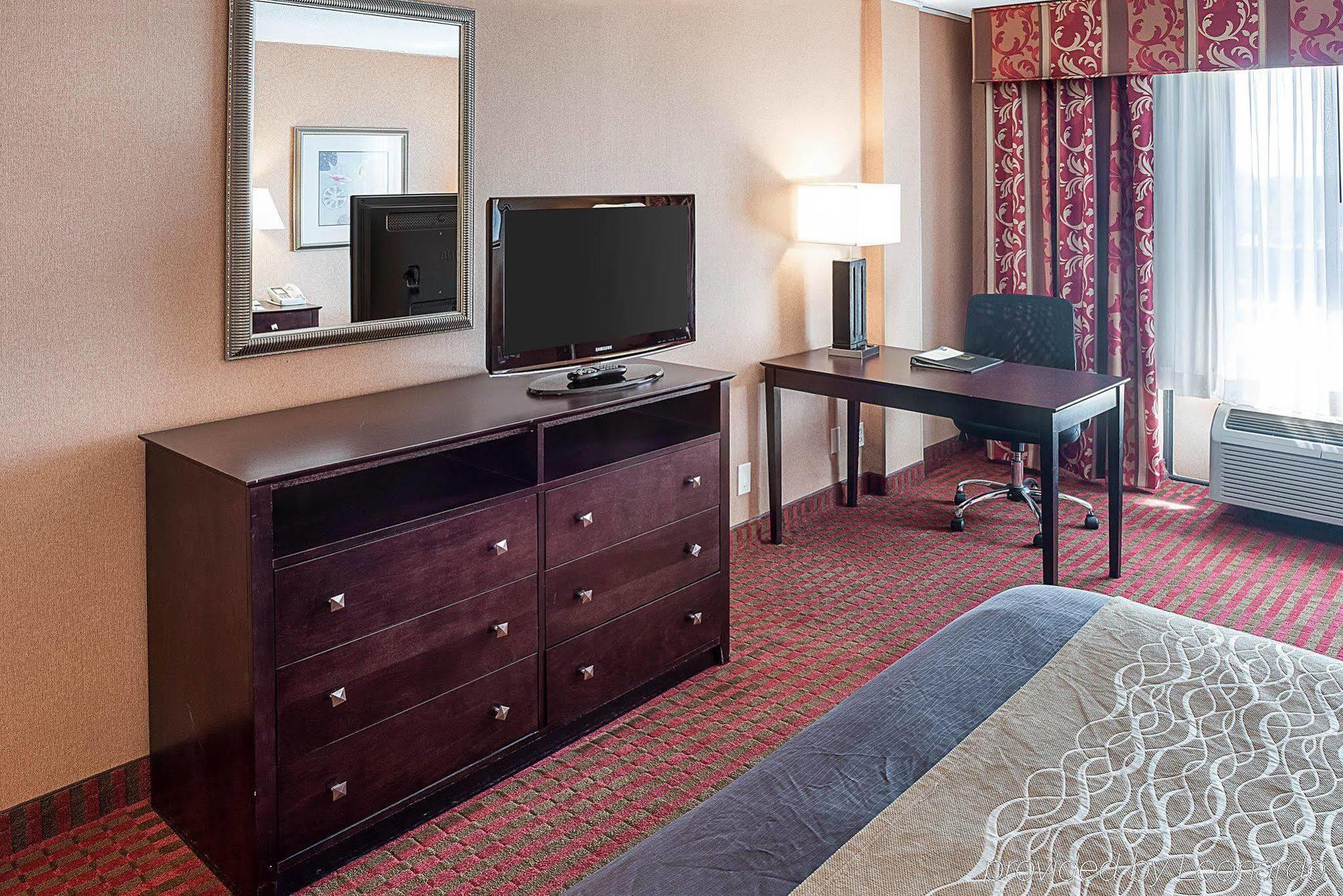 Comfort Inn Msp Airport - Mall Of America Блумингтон Экстерьер фото